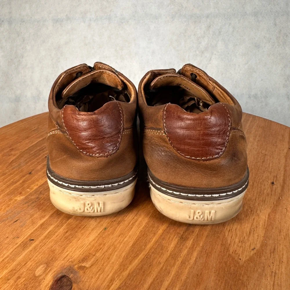 Johnston & Murphy McGuffey Derby Mens 9.5 Brown Good Nubuck Plain Toe Shoes